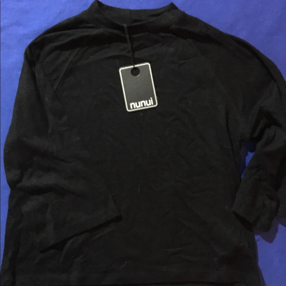 Black crop sweater